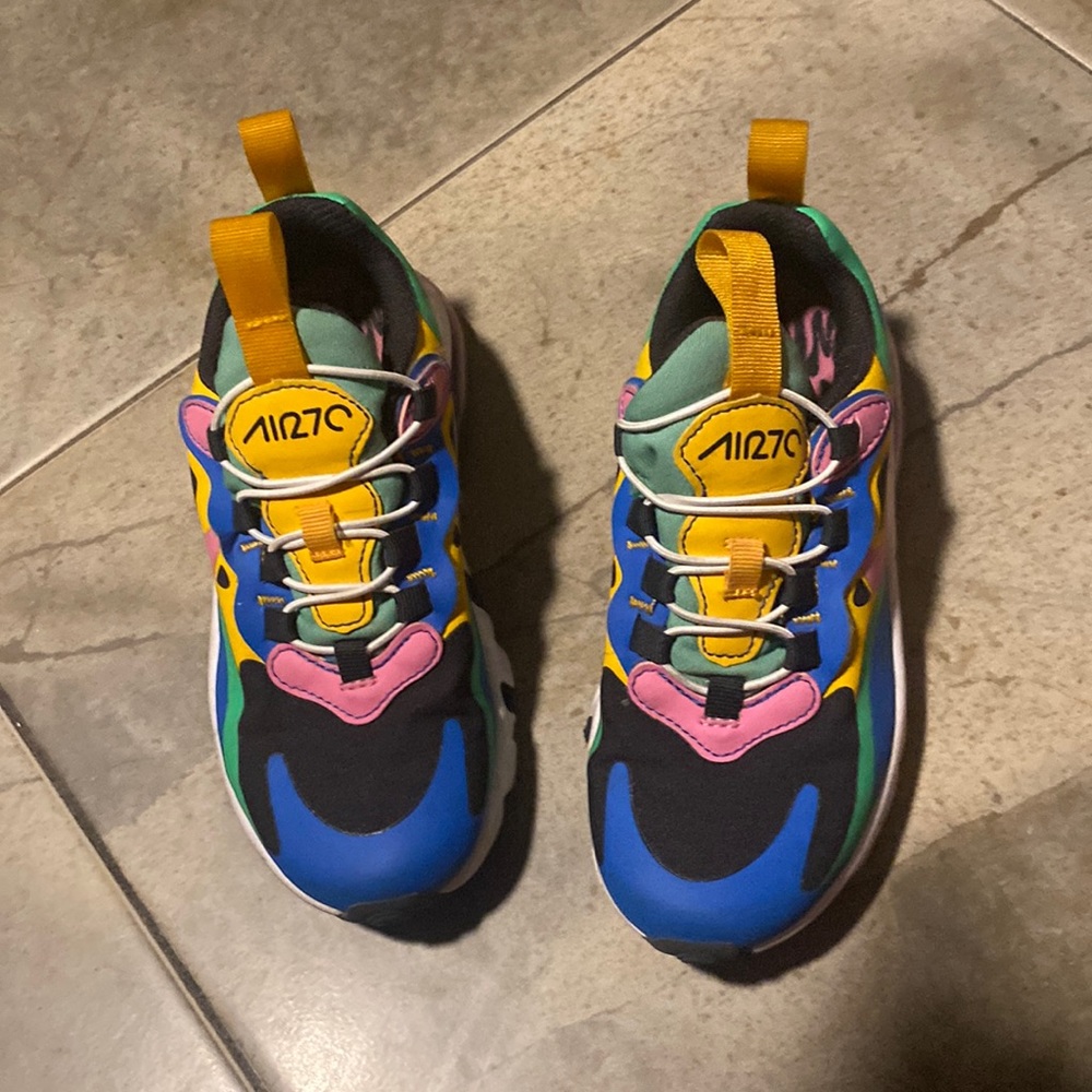 Nike air shoes